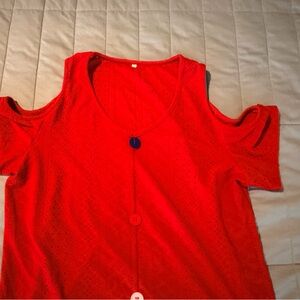Women's Cold Shoulder Red Button-Accent Top
